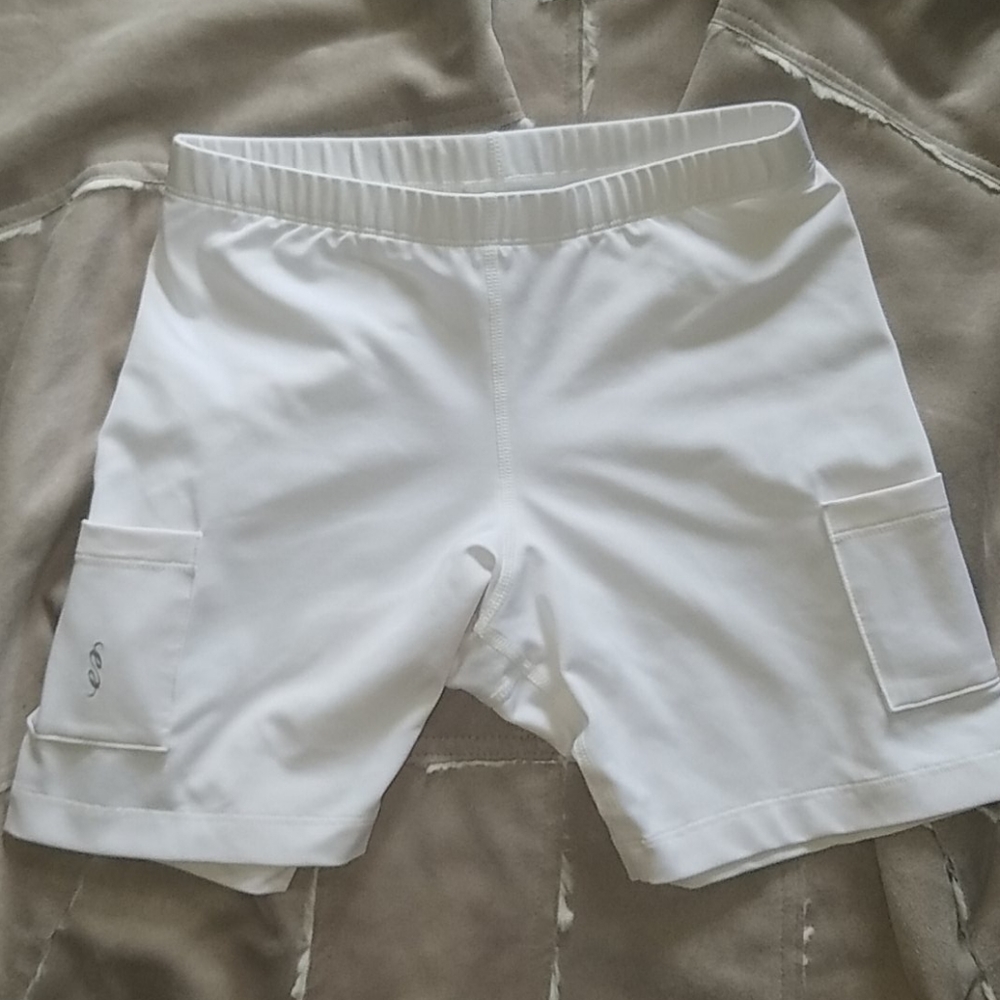 Womens White biker / tennis shorts